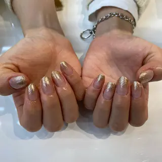 ネイル 鎌田 玲奈のネイルデザイン