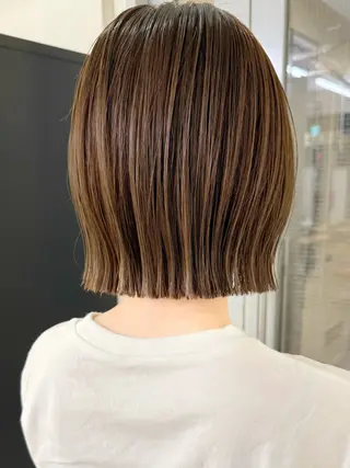 ミディアム 切りっぱなしボブ/ ストレート須藤優真のヘアスタイル