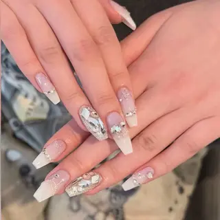 ネイル Luna Gladeのネイルデザイン