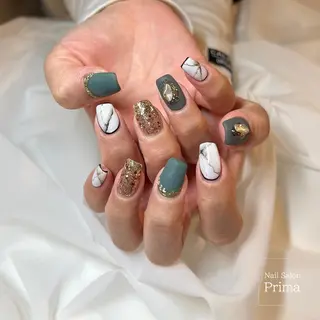 セミロング ネイル SalonPrima 西院Nail&Eyeのネイルデザイン