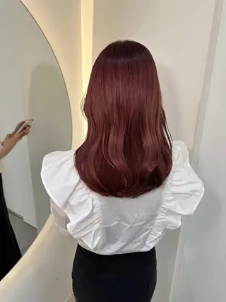 セミロング カラー ヘアアレンジ 透明感カラー🩵 レイヤーカットYUIのヘアスタイル