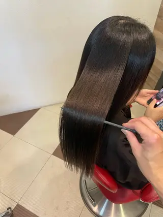 ロング 傷んだ髪をサラサラに 曲がる縮毛矯正◎高岡のヘアスタイル