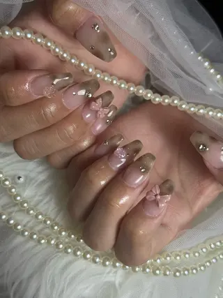 ネイル LAVISH 大和店 🤱子連れ大歓迎のネイルデザイン