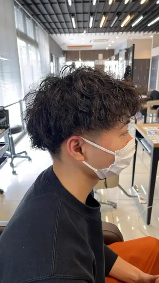 ショート パーマ LiTA長嶺 小佐井悠未のヘアスタイル