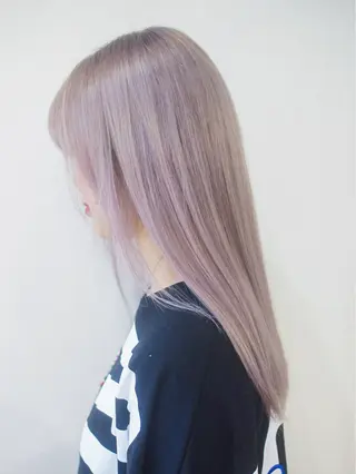 カラー illfrere / YUMEのヘアスタイル