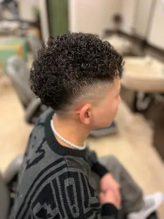 ショート パーマ メンズ メンズサロン LiGKAITO🦖のヘアスタイル