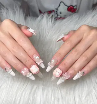 ネイル Lee Nailsのネイルデザイン