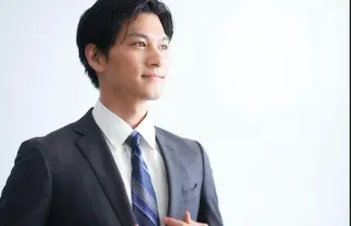 メンズ マツエク・マツパ アイブロウ ニキビ・肌質改善専門 ♡人生が変わるサロンのエステ・リラクイメージ