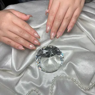 ネイル Yuna 𝝑𝝔*.+゚のネイルデザイン