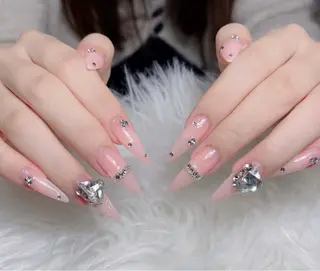 ネイル Lenie Nail Salonのネイルデザイン