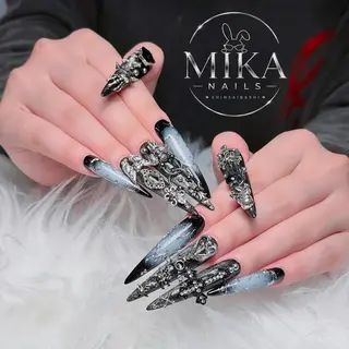 ネイル Genie Mika Nailsのネイルデザイン