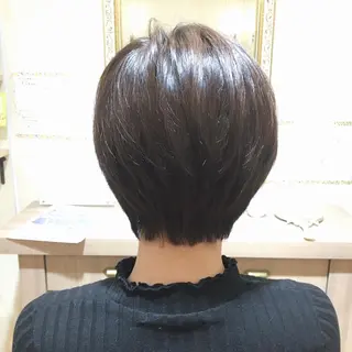 ショート カラー ヘアアレンジ 白浜 サキのヘアスタイル