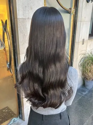 ロング ✨️髪質改善＆艶カラ ー✨️Yudaiのヘアスタイル