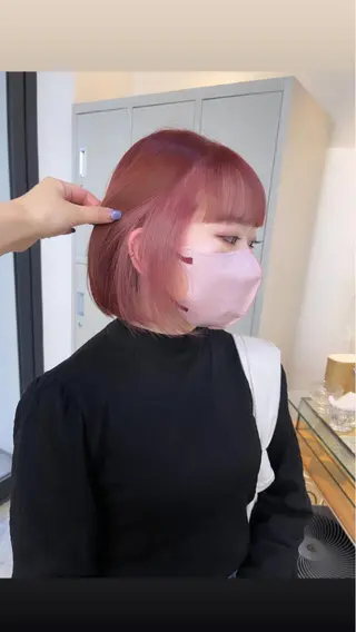ショート カラー 渋谷ケアブリーチ Suuのヘアスタイル