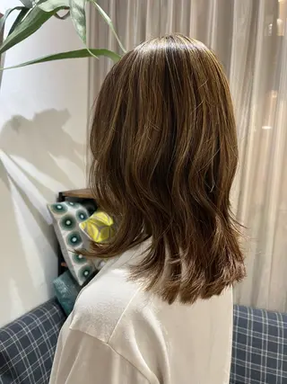 ミディアム Greens Yokoのヘアスタイル
