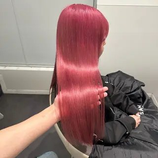 セミロング カラー 💫艶ハイトーン×髪 質改善💫リュウトのヘアスタイル