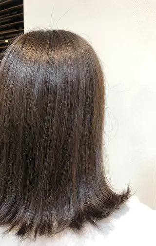ミディアム カラー and fine ほりのヘアスタイル