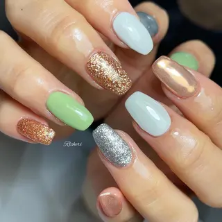 ミディアム ネイル richeri beautyのネイルデザイン