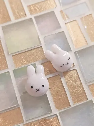 ネイル 手描きアート&推し活 🌟Wisteriaのネイルデザイン