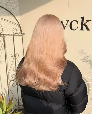 ロング カラー 谷口晴美 透明感カラーのヘアスタイル