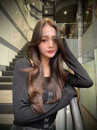 ロング 韓国✖️網紅🖤 パーマYURIYAのヘアスタイル