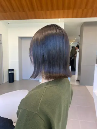 ミディアム カラー 履歴回収❎ブリーチ/ レイヤーボブ🪄aiのヘアスタイル