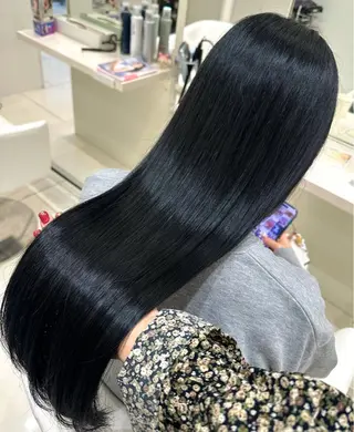 ロング 小西 鈴奈のヘアスタイル