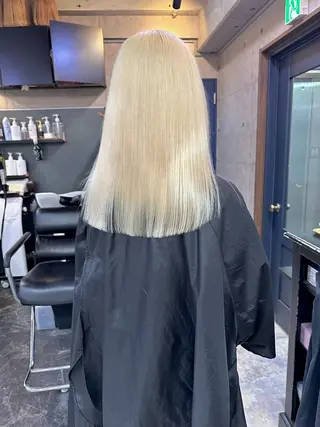 セミロング カラー ⭕️ダメージレス特化 髪質改善🥇丸山憲人のヘアスタイル