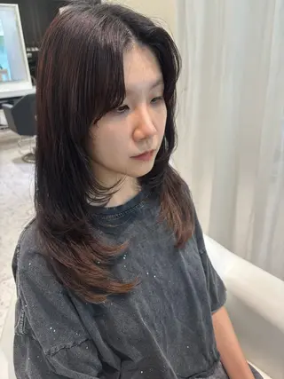 ミディアム 山田 ひかりのヘアスタイル