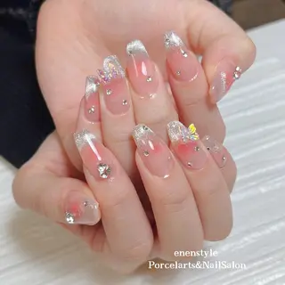 ミディアム ネイル 🐾enen style 🐾のネイルデザイン