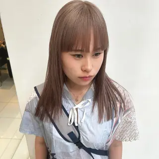 ミディアム newi広島 tomokaのヘアスタイル