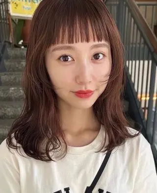 ミディアム shiomiH/ HARUKAのヘアスタイル