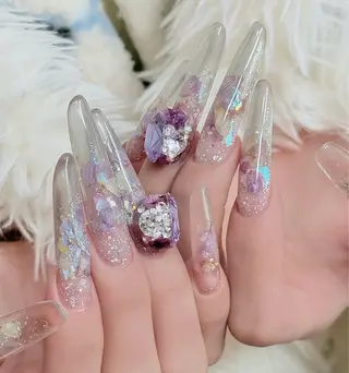 ネイル D-BEAUTY Nailsalonのネイルデザイン