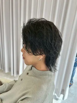 ショート センターパート 韓国ヘア・綾也のヘアスタイル