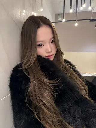 ロング ひめな 🎀ワンホンヘアのヘアスタイル