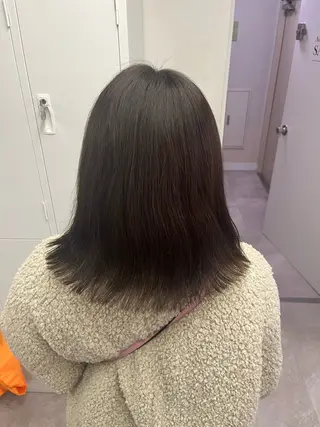 ミディアム カラー 新宿ハイトーン/ 透明感✨吉松大輝のヘアスタイル