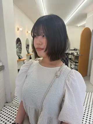 ショート リン🔔ボブ cut まろやかベージュ🤎のヘアスタイル