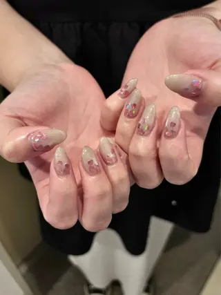 ネイル プライベートサロン⠀ loggy.のネイルデザイン