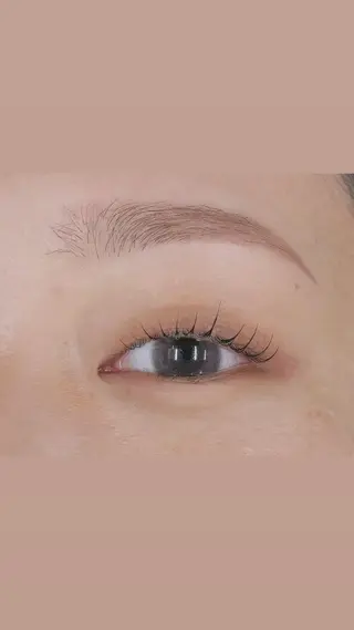 アイブロウ Une fleur sakiのマツエク・マツパデザイン
