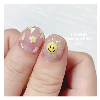 ミディアム ネイル 🐾enen style 🐾のネイルデザイン