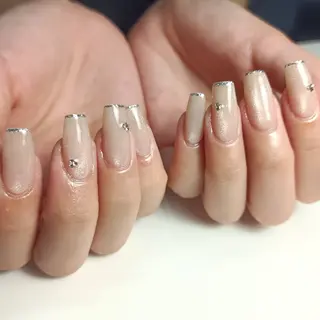 ネイル Legit nail salonのネイルデザイン