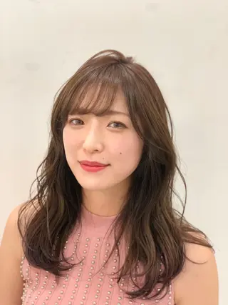 セミロング カラー パーマ 髪質改善/縮毛矯正 /レイヤーカット岡部のヘアスタイル