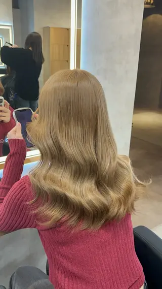 ロング カラー ブリーチなしの達人 🌈KAITOのヘアスタイル