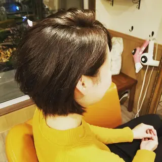 ショート カラー spa hair ark 富井直美のヘアスタイル