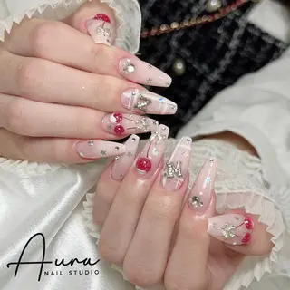 ネイル Aura Nail Studioのネイルデザイン