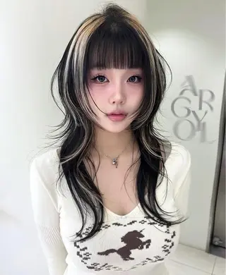 セミロング カラー 髪質改善 RYOのヘアスタイル