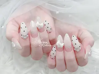 ネイル Hachimochi 🌸長さ出し専門店のネイルデザイン