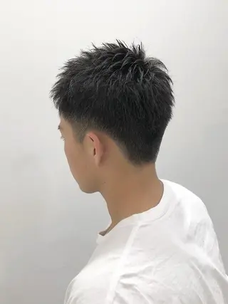 ショート パーマ メンズ 中目黒メンズ刈り上げ Harunaのヘアスタイル