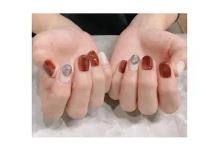 ネイル 長谷川 奈緒美のネイルデザイン