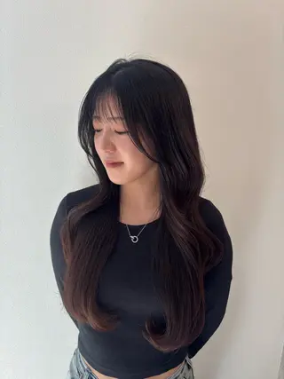 ロング カラー MYRTLE Mifūのヘアスタイル
